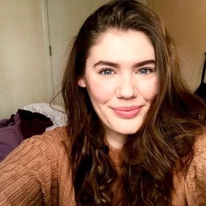 Meet your Posher, Jenna